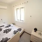 Διαμέρισμα With Parking Space Orebic, Peljesac - 10097 *