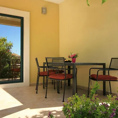 With Parking Space Orebic, Peljesac - 10097 Appartement Orebić