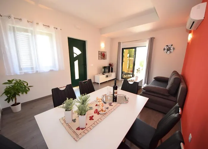 With Parking Space Orebic, Peljesac - 10097 Orebić