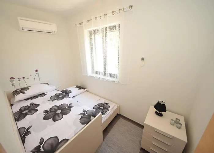 Apartamento With Parking Space Orebic, Peljesac - 10097 *