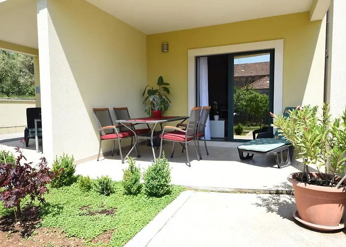 With Parking Space Orebic, Peljesac - 10097 Apartamento Orebić